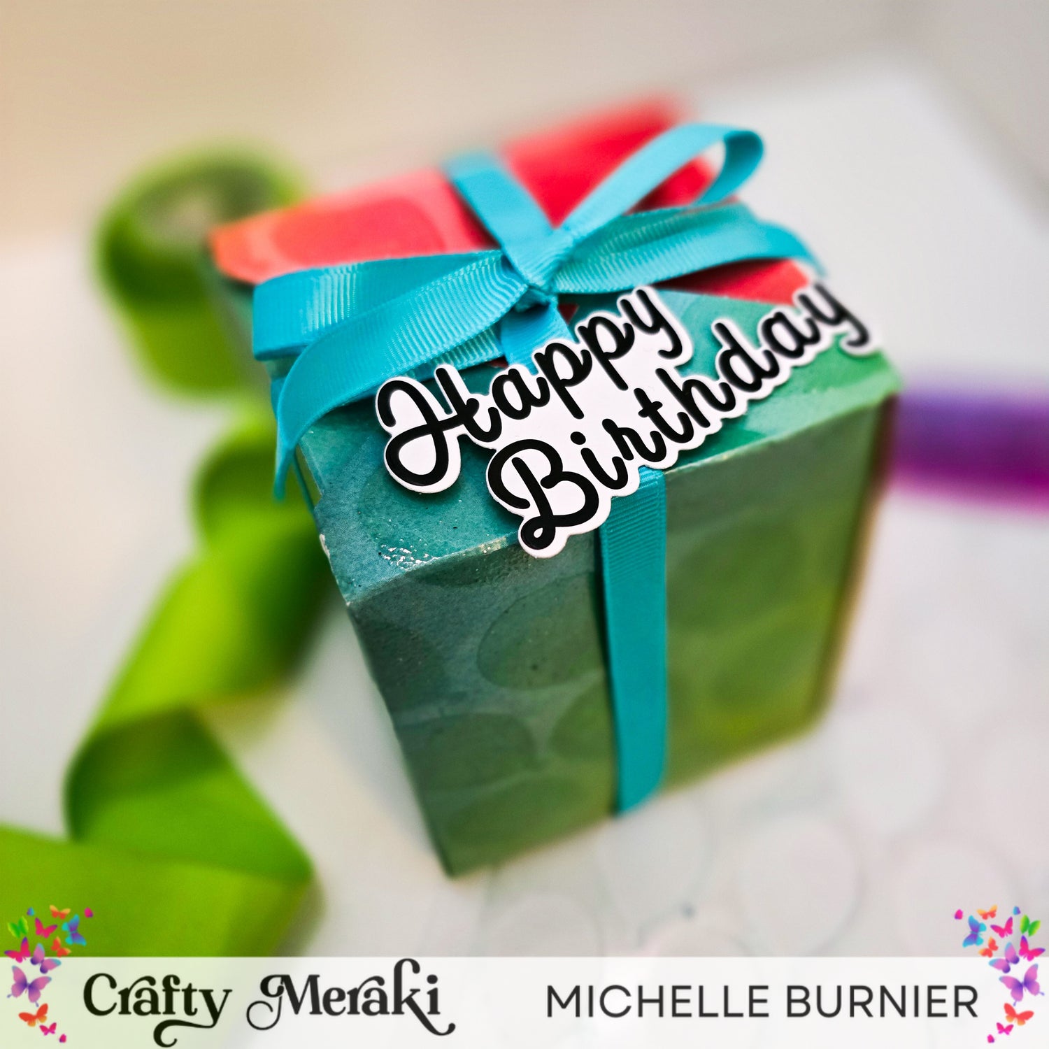 Making Your Own Stencilled Wrapping Paper