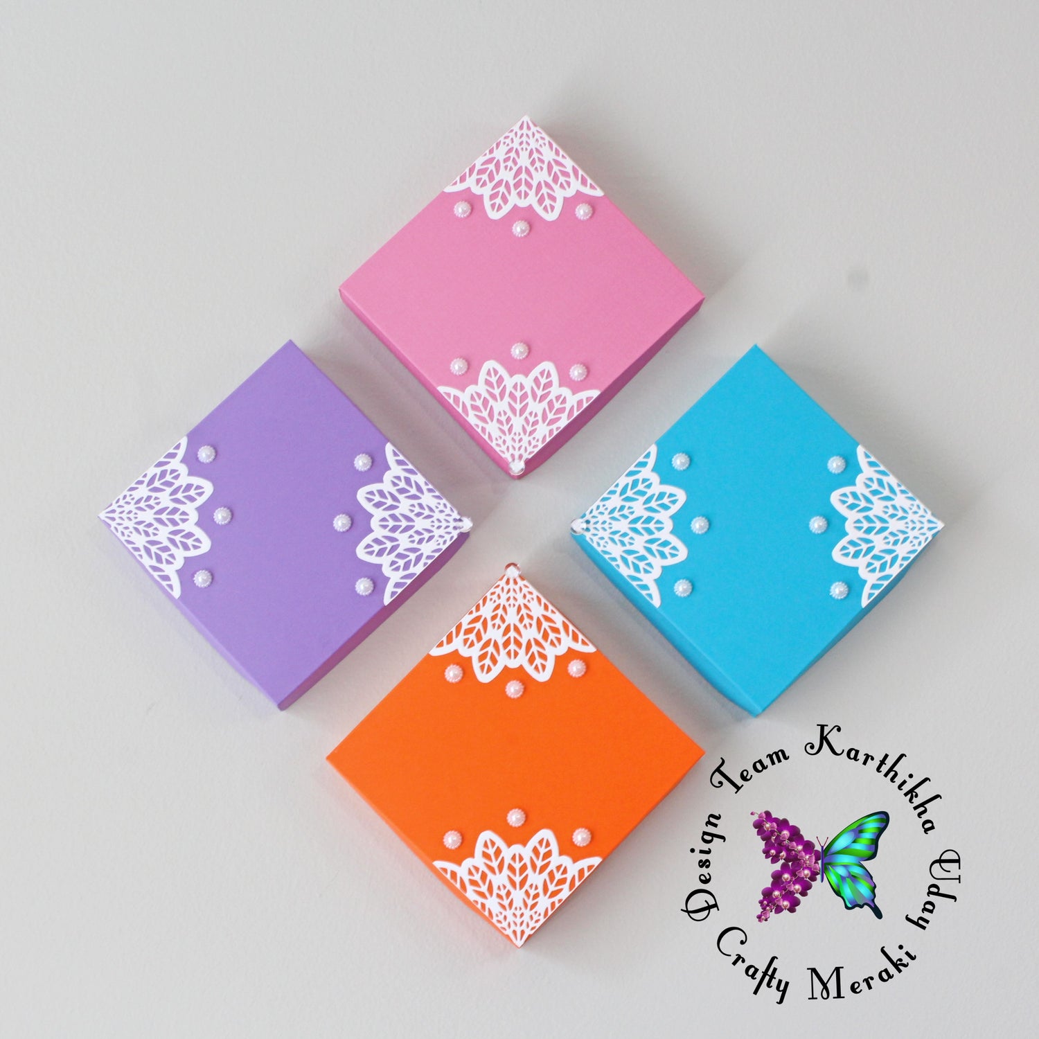 Home Decor AND Card with Leaf Medallion Die!