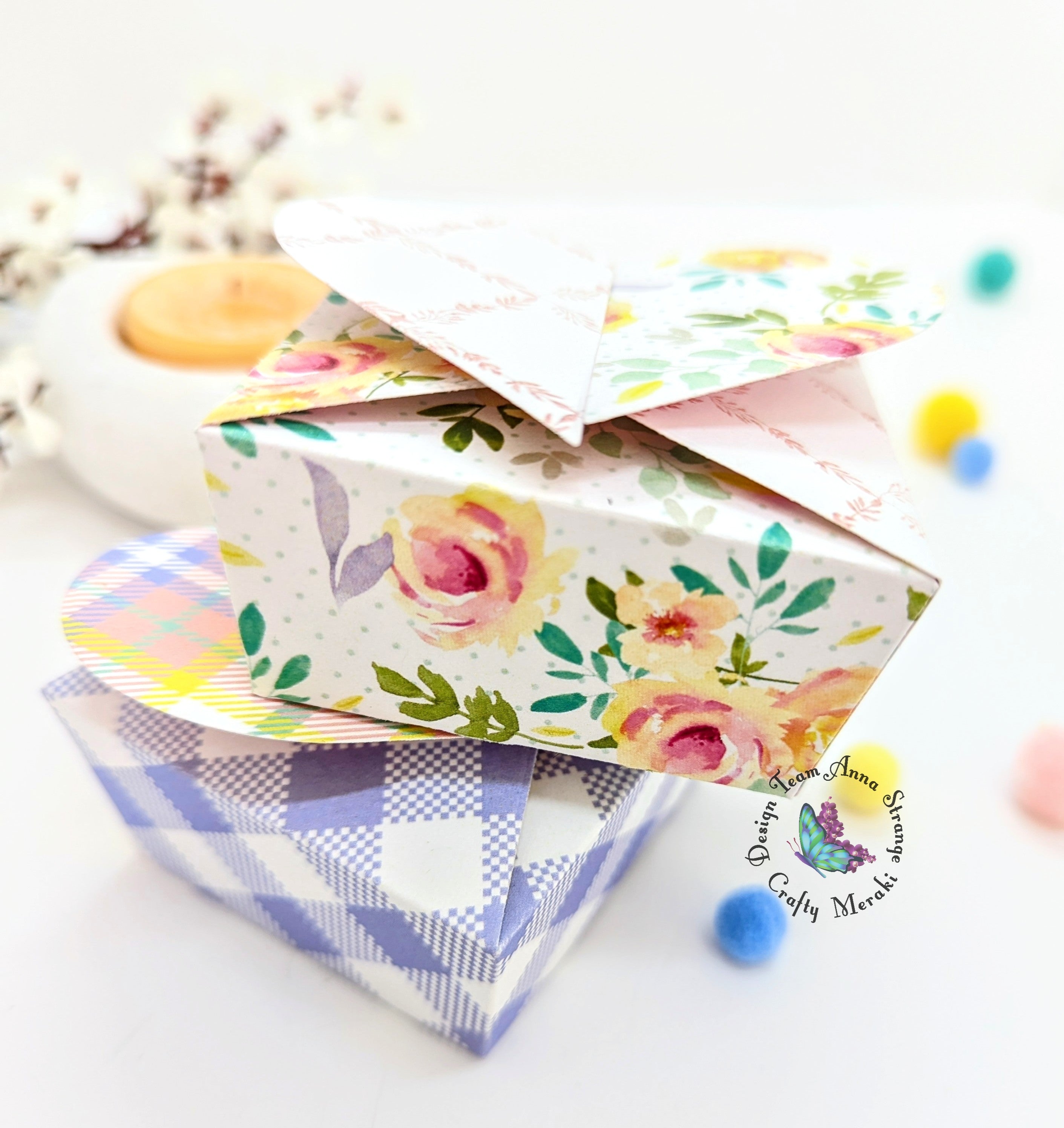Pattern paper gift boxes by Anna
