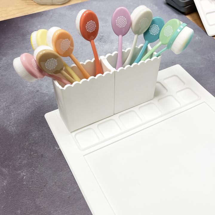 Waffle Flower Brush Holder Duo - Crafty Meraki